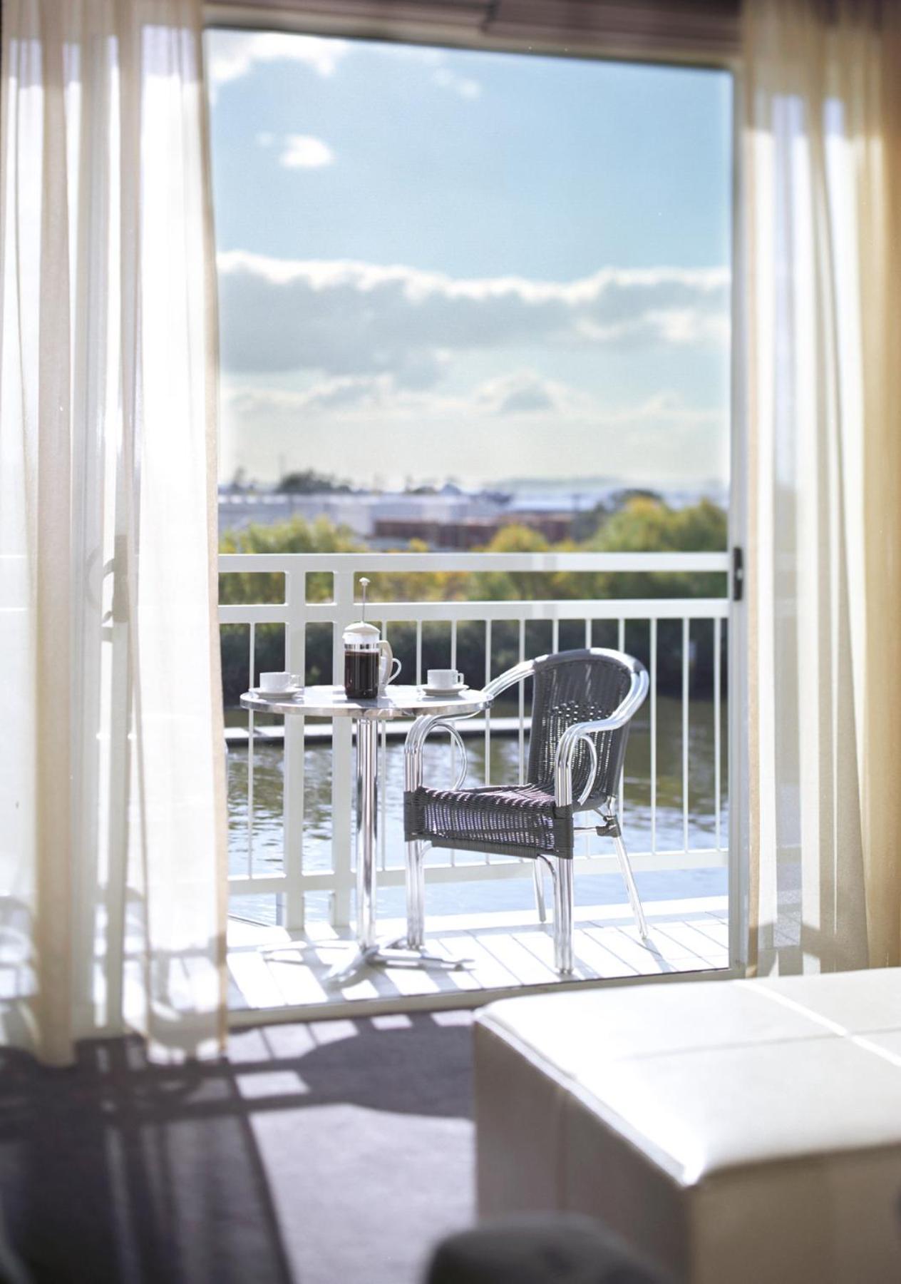 เป็ปเปอร์ ซีพอร์ต ลอนเซสตัน Hotel ลอนเชสตัน ภายนอก รูปภาพ