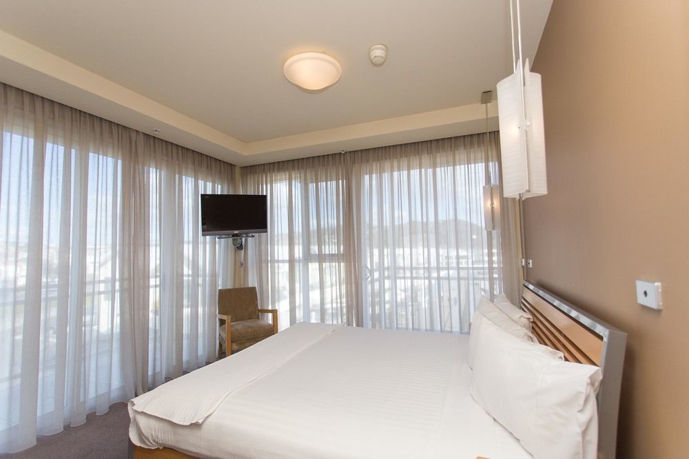 เป็ปเปอร์ ซีพอร์ต ลอนเซสตัน Hotel ลอนเชสตัน ภายนอก รูปภาพ